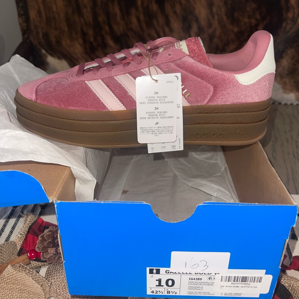 Adidas Women's Pink and Brown Sneakers